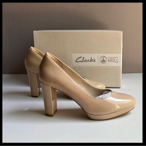 Clark’s•Kendra Sienna Nude Patent Rose•7.5